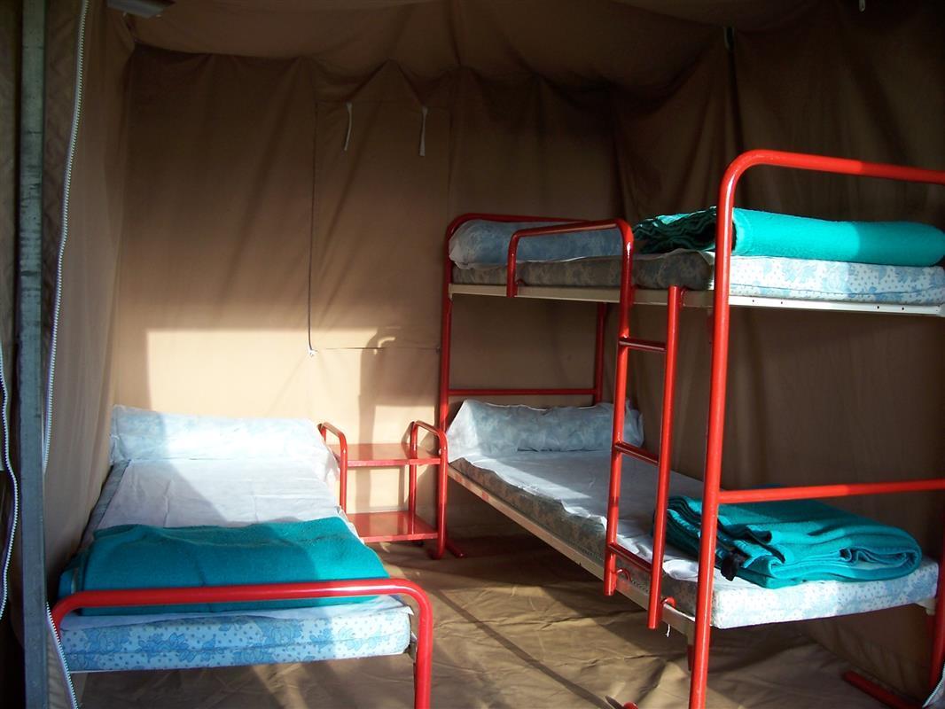 ホテル Camping Au Bois Dormant Chauffour-sur-Vell エクステリア 写真
