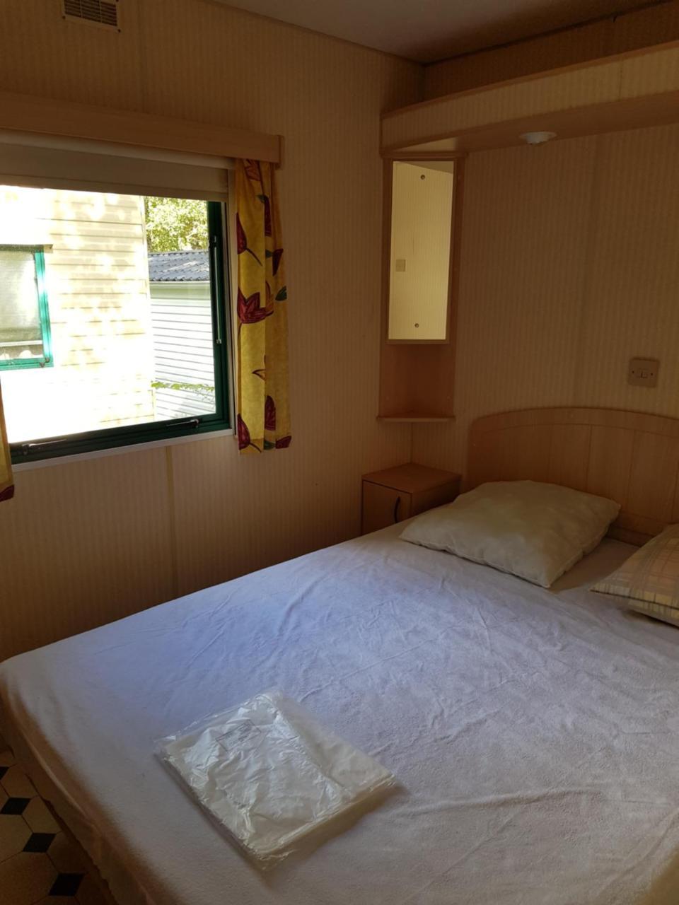 ホテル Camping Au Bois Dormant Chauffour-sur-Vell エクステリア 写真