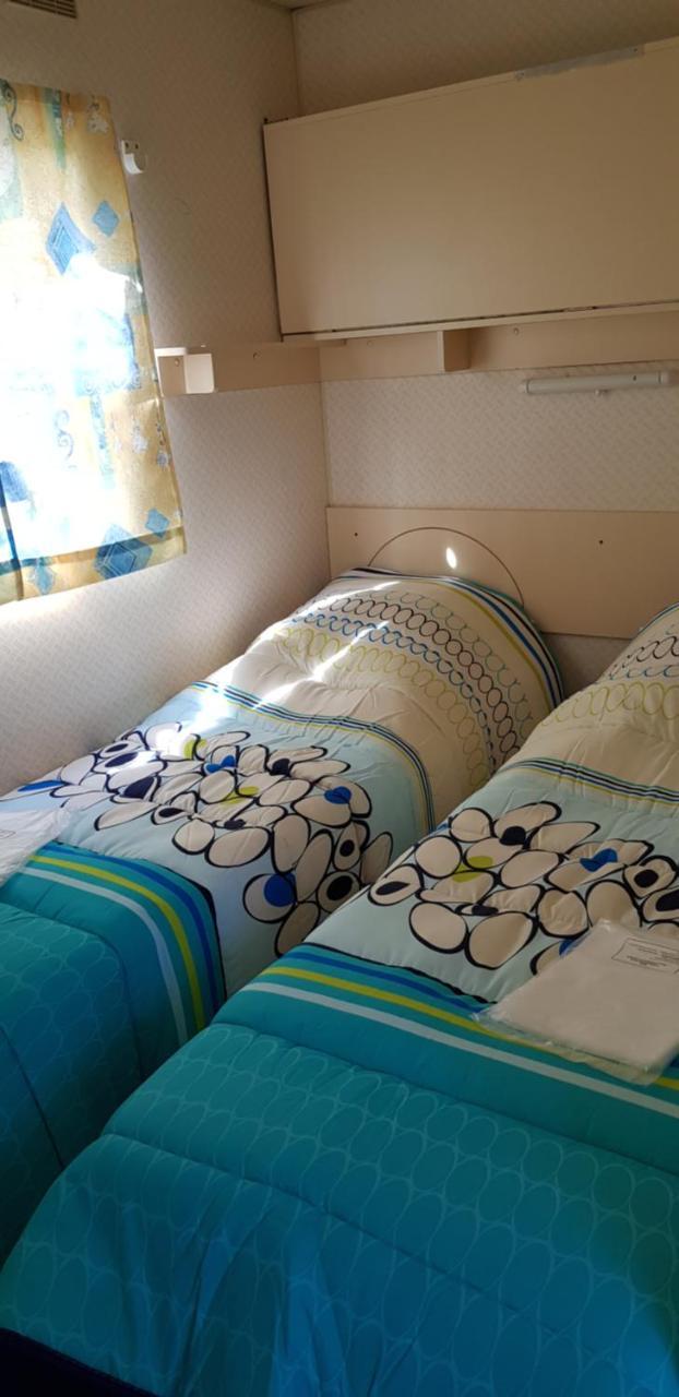 ホテル Camping Au Bois Dormant Chauffour-sur-Vell エクステリア 写真